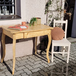 table "Thea"