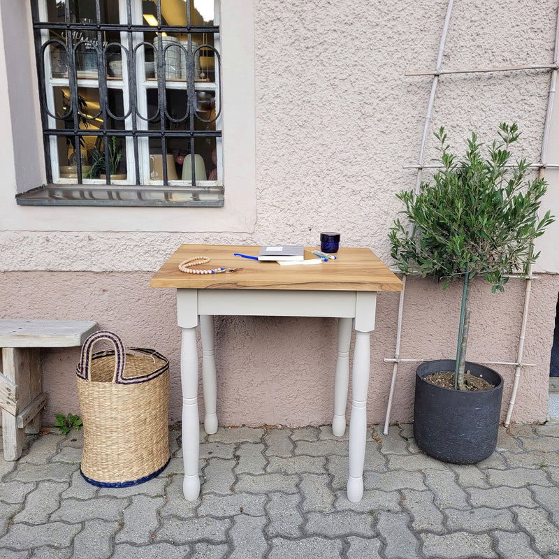 table "Ivar"
